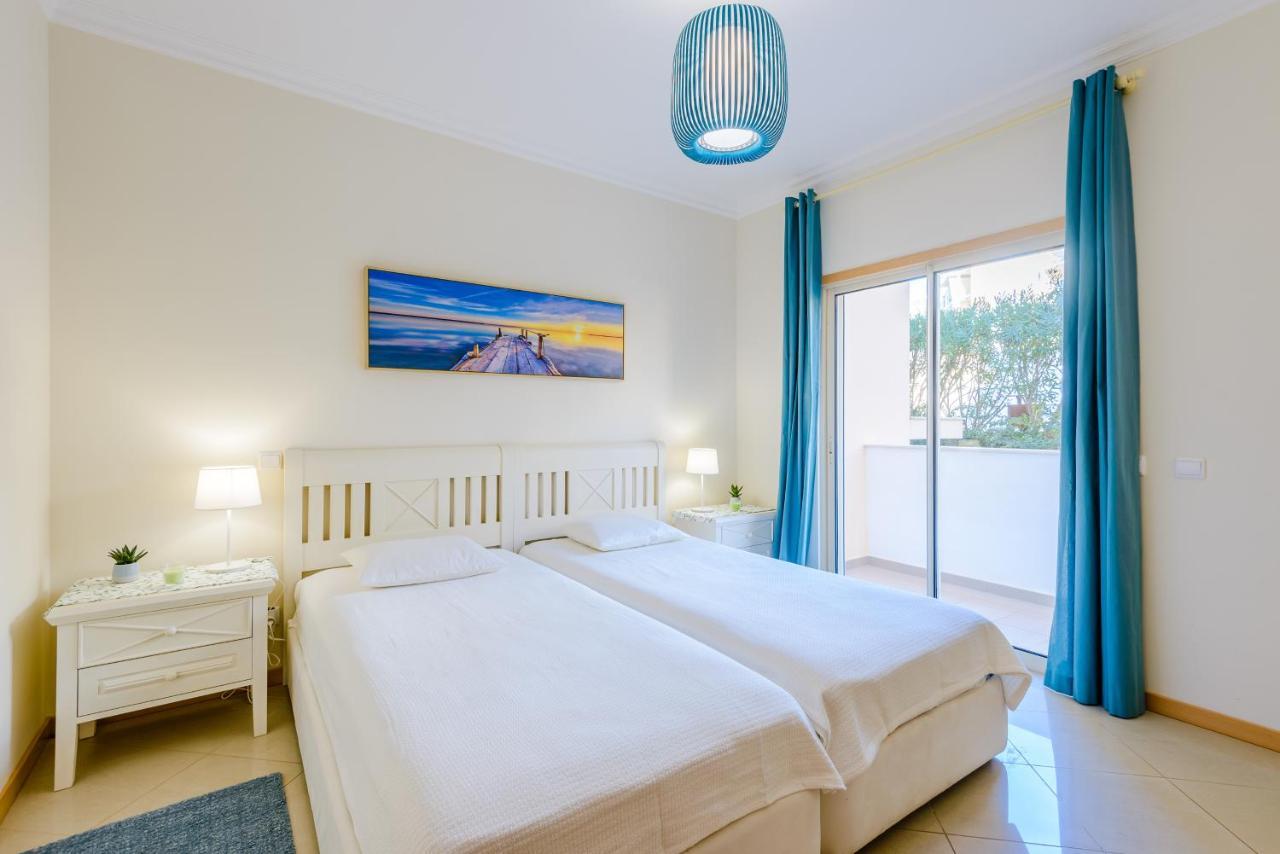Bnb Homes Ocean View Apartment With Huge Sunny Terrace, 2 Swimming Pools & Tennis Court Albufeira Eksteriør billede