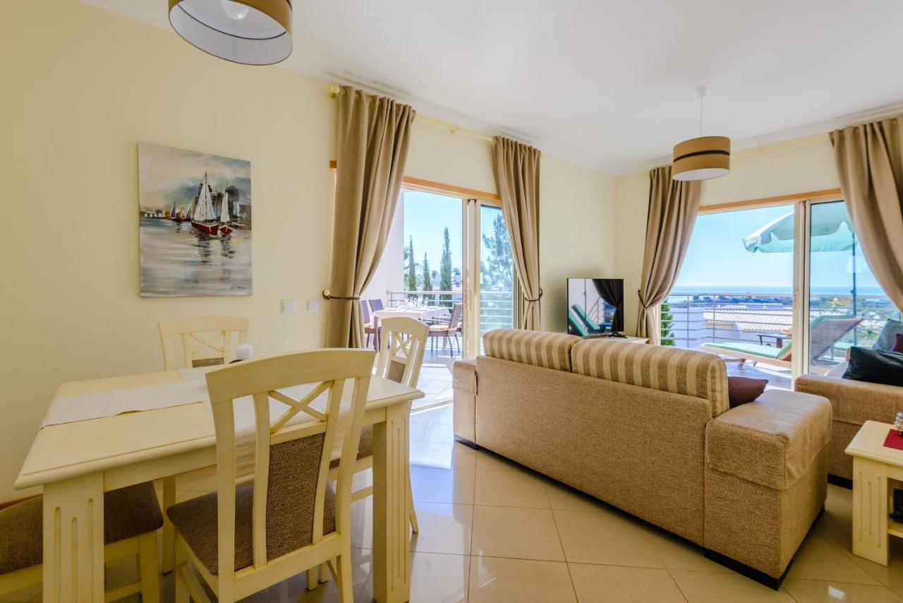 Bnb Homes Ocean View Apartment With Huge Sunny Terrace, 2 Swimming Pools & Tennis Court Albufeira Eksteriør billede