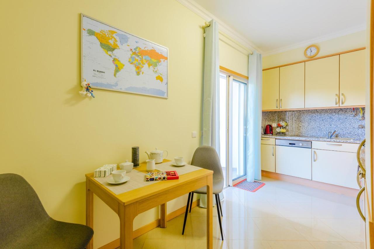 Bnb Homes Ocean View Apartment With Huge Sunny Terrace, 2 Swimming Pools & Tennis Court Albufeira Eksteriør billede