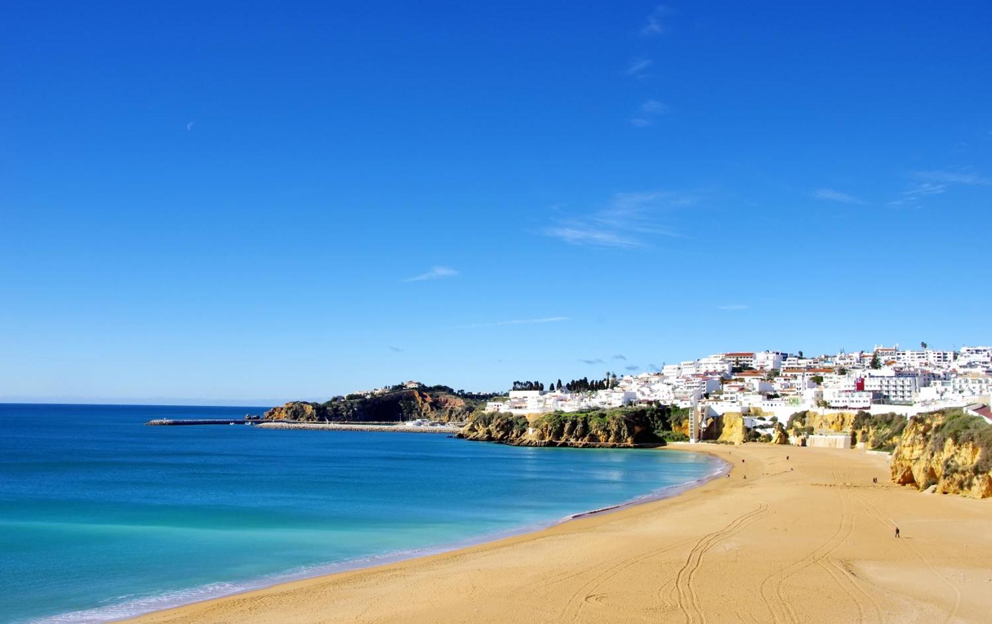 Bnb Homes Ocean View Apartment With Huge Sunny Terrace, 2 Swimming Pools & Tennis Court Albufeira Eksteriør billede